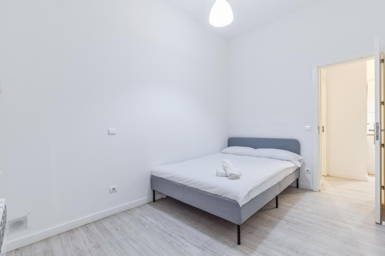 Amplio Apartamento En Malasana Para 6 Personas Lejlighed Madrid Eksteriør billede